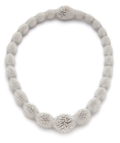 Jaj choker