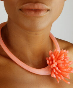 Alternative view of Striata Fleur Choker