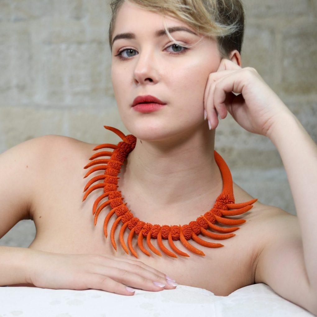 Azary Chokers Tzuri Gueta