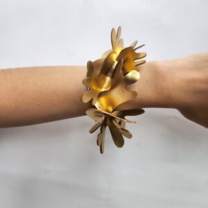 Alternative view of Bracelet Kelp