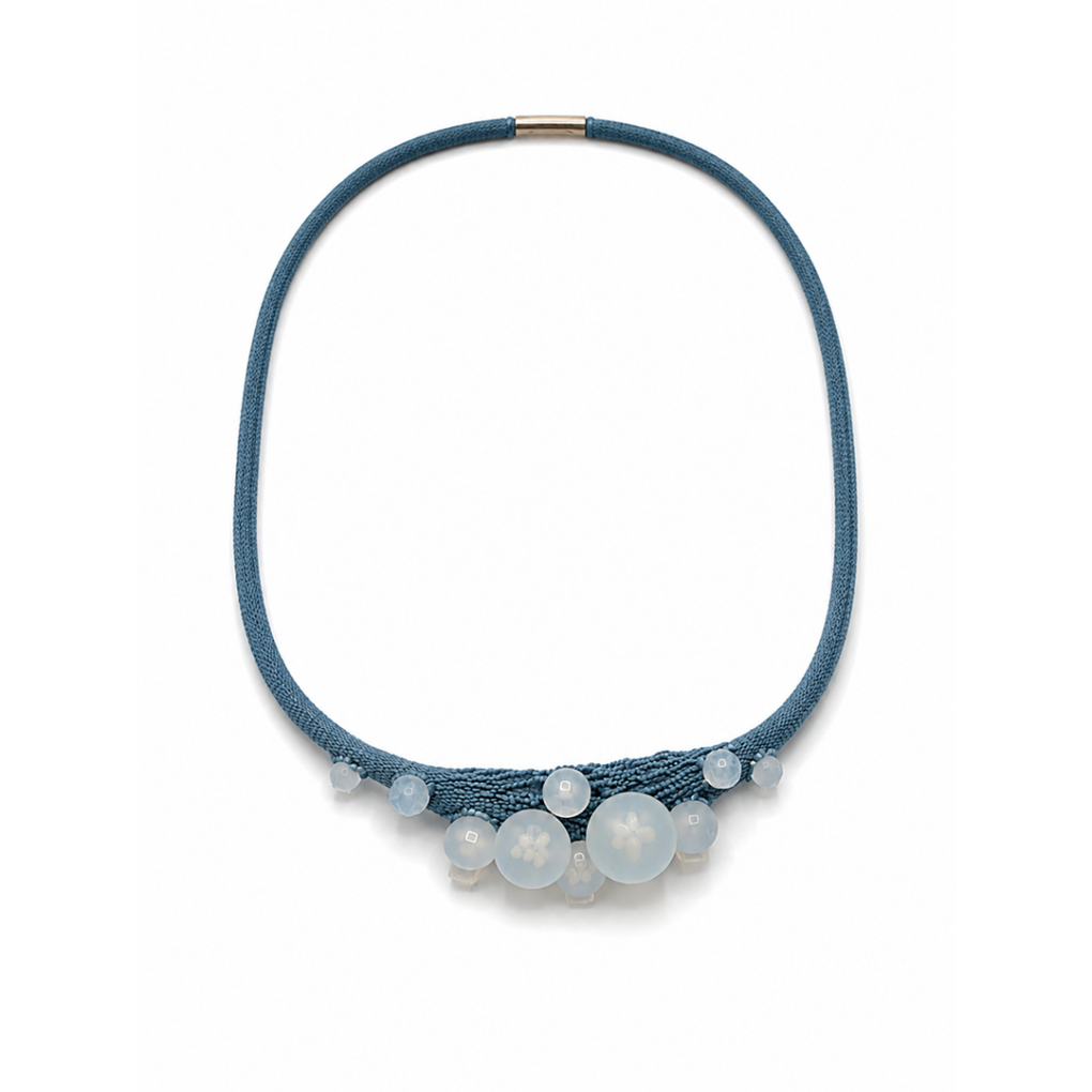 Collier ras-du-cou Caviar