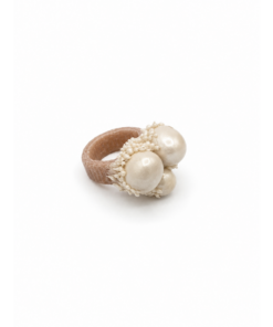 Triple-pearl ring